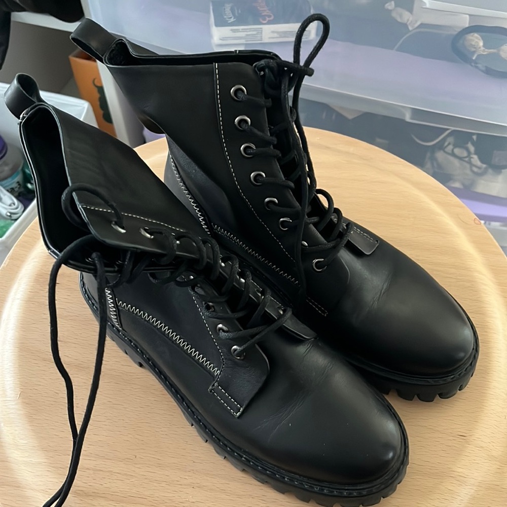 Floyd leather boots women size us 8